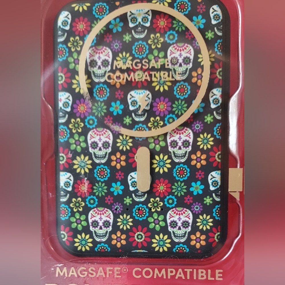 Power Bank And Power Cord Set XO Poppy Day Of The Dead Sugar Skull & Flowers NWT - Picture 3 of 7